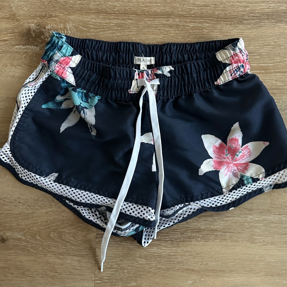 Legaci Navy Floral Women's Athletic Shorts 🌺